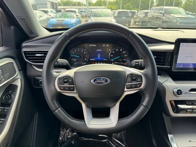 Certified 2023 Ford Explorer XLT w/ Equipment Group 202A AWD/4WD image 28