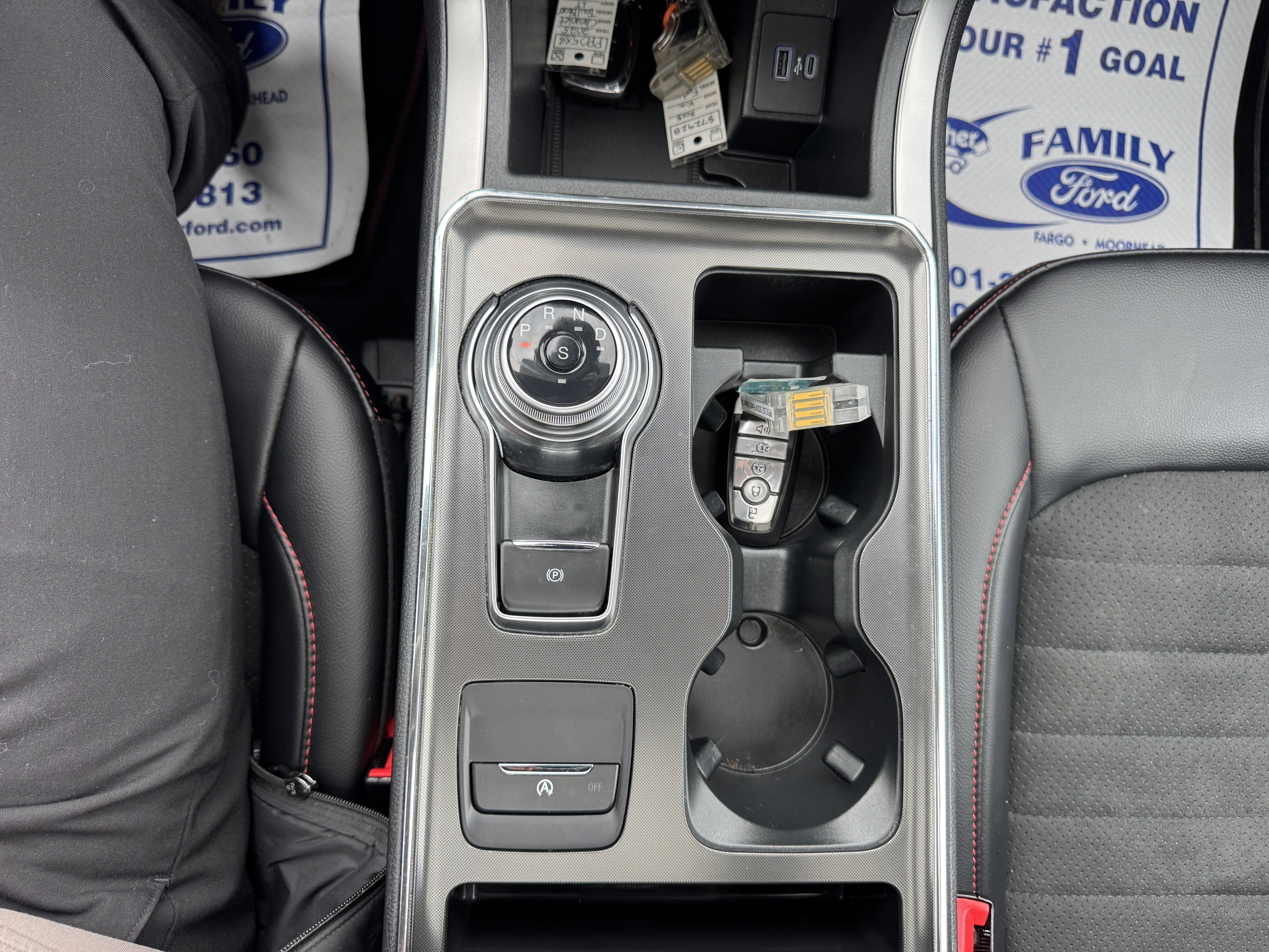 Certified 2024 Ford Edge ST-Line AWD/4WD image 16