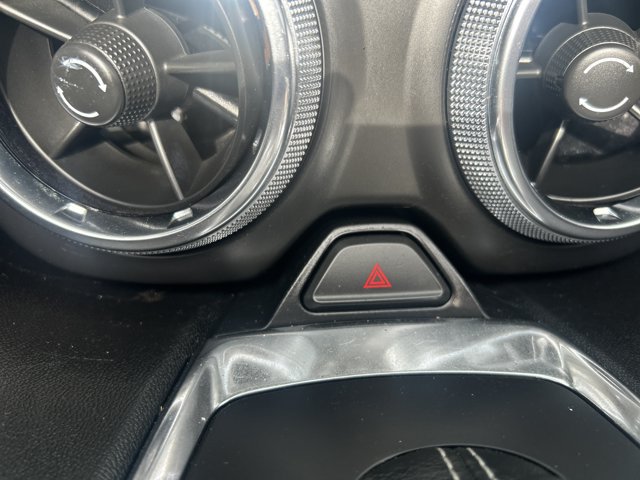 Used 2020 Chevrolet Camaro LT RWD image 17