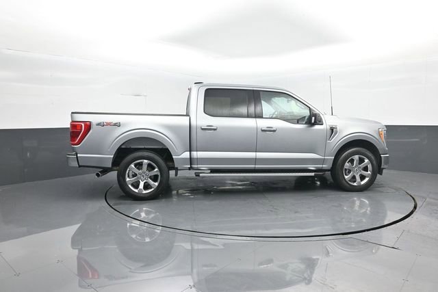 Certified 2022 Ford F150 XLT w/ Equipment Group 302A High image 8