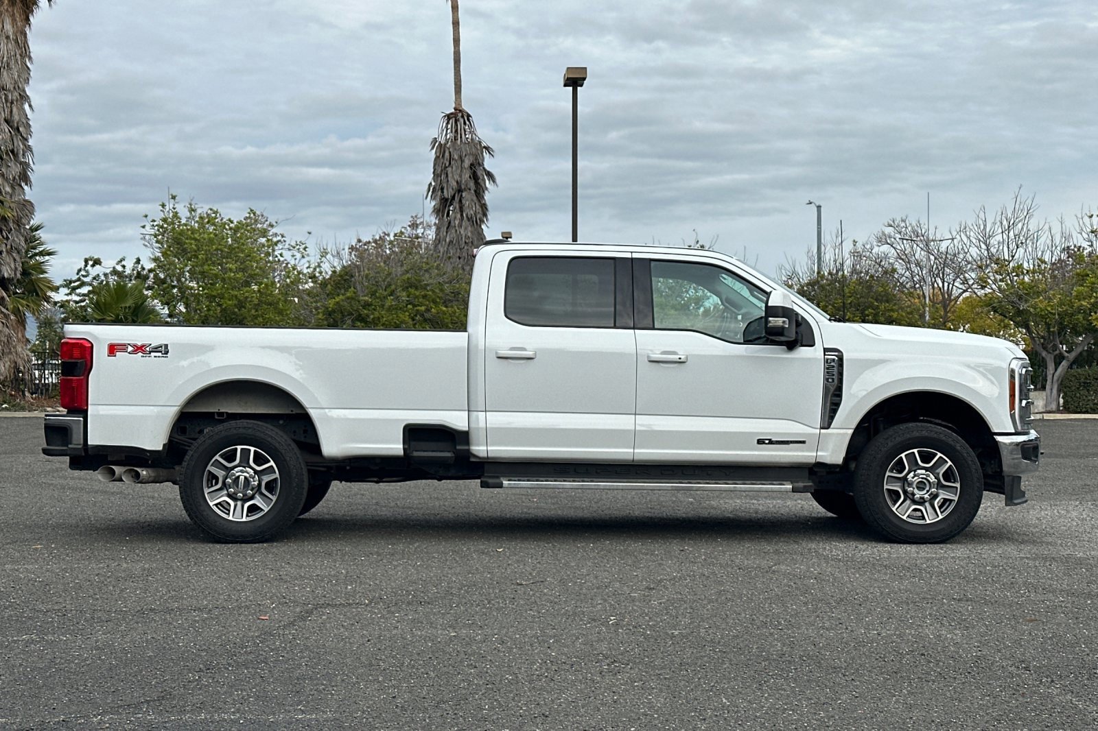 Certified 2023 Ford F250 Lariat w/ FX4 Off-Road Package image 6
