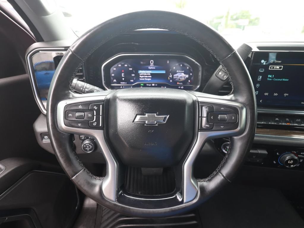 Used 2024 Chevrolet Silverado 1500 RST AWD/4WD image 19