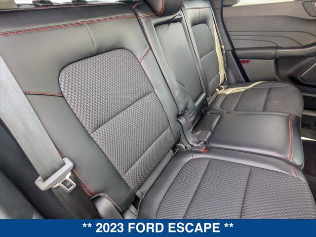 Certified 2023 Ford Escape ST-Line Select w/ Tech Pack #2 AWD/4WD image 23