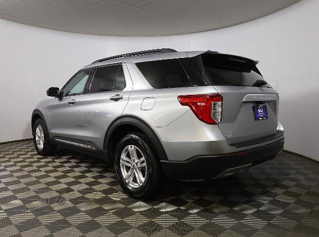 Certified 2023 Ford Explorer XLT w/ Equipment Group 202A image 7