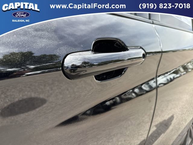 Certified 2023 Ford Explorer XLT w/ Equipment Group 202A AWD/4WD image 14