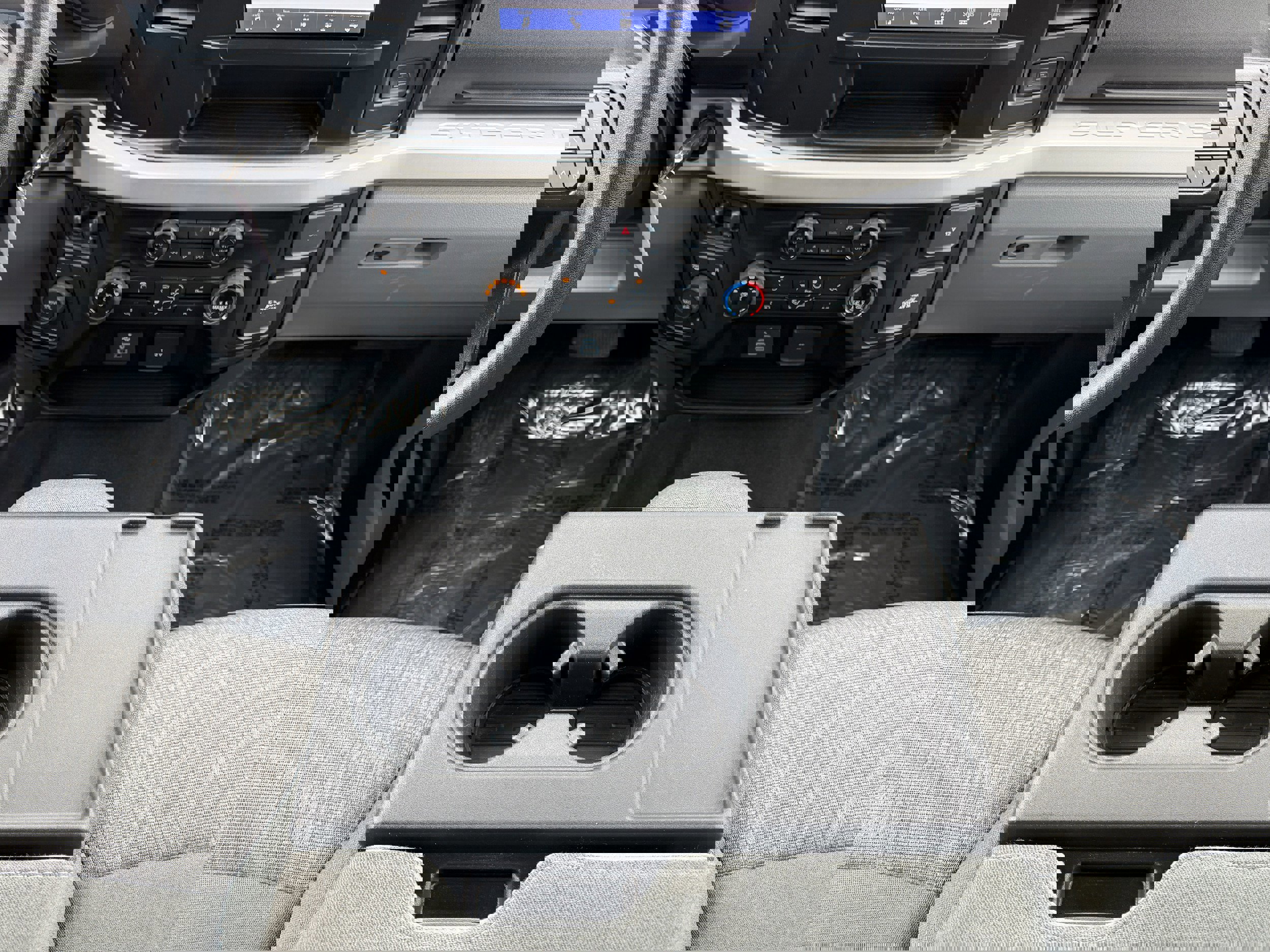 Certified 2025 Ford F250 XLT w/ Snow Plow Prep Package image 29