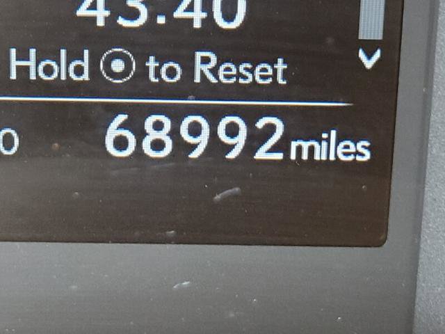 Used 2022 Lexus GX 460 Premium image 34