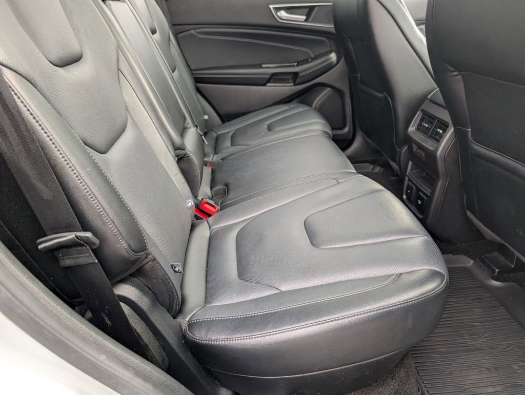 Certified 2017 Ford Edge Titanium w/ Equipment Group 301A image 45