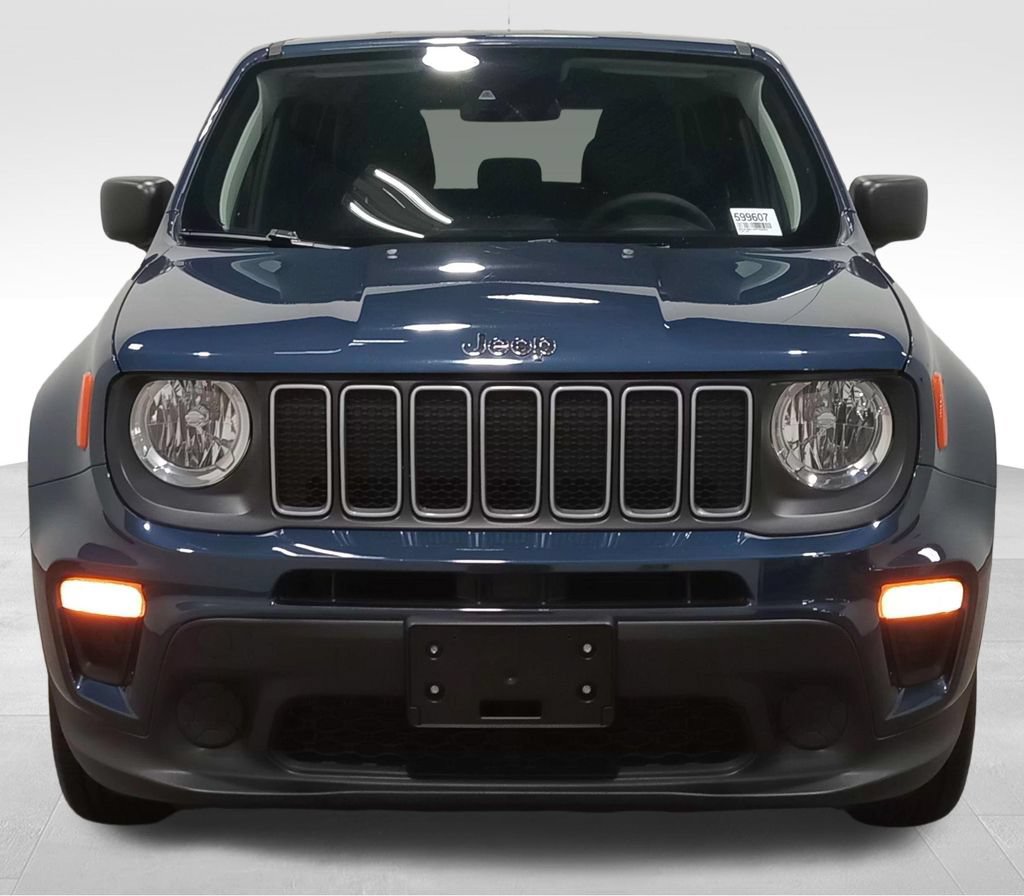 Used 2023 Jeep Renegade Latitude AWD/4WD image 10