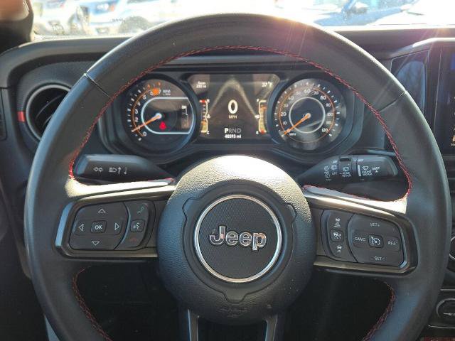 Used 2024 Jeep Wrangler Unlimited Rubicon AWD/4WD image 32