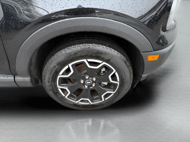 Certified 2025 Ford Bronco Sport Outer Banks w/ Outer Banks Tech Package+ AWD/4WD image 32