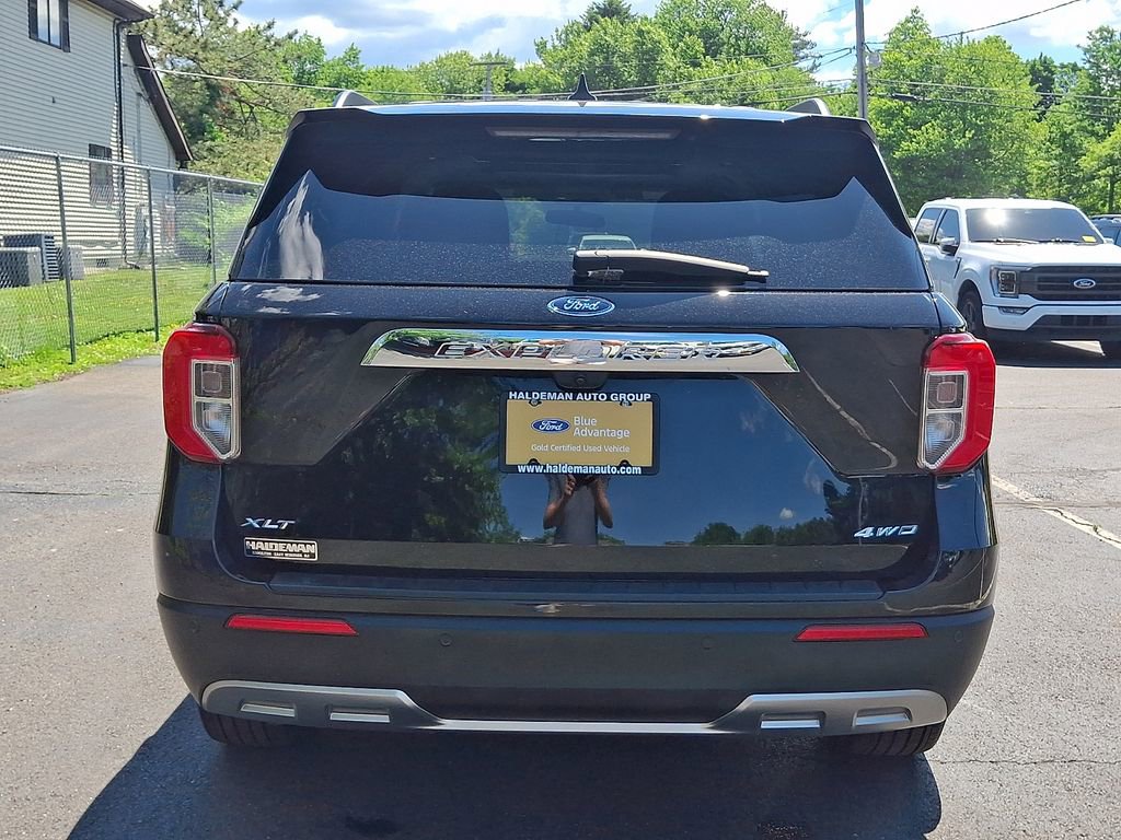 Certified 2023 Ford Explorer XLT w/ Equipment Group 202A AWD/4WD image 6