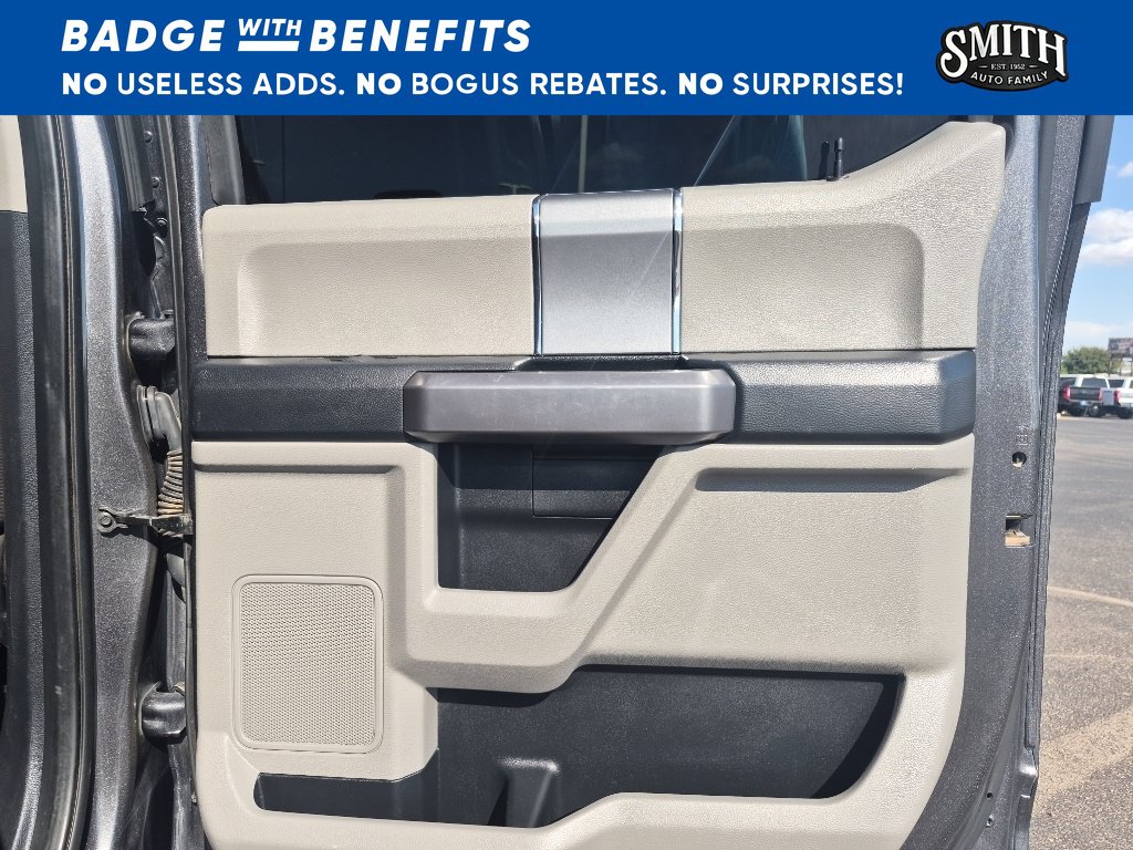 Certified 2022 Ford Explorer XLT RWD image 12
