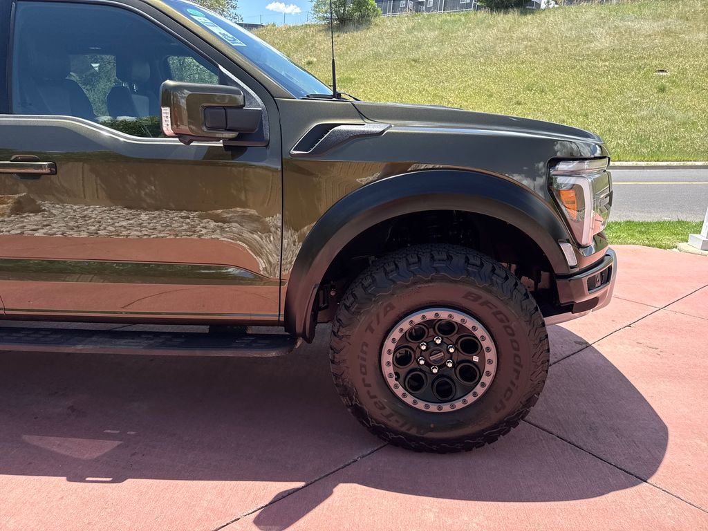 Certified 2025 Ford F150 Raptor AWD/4WD image 33