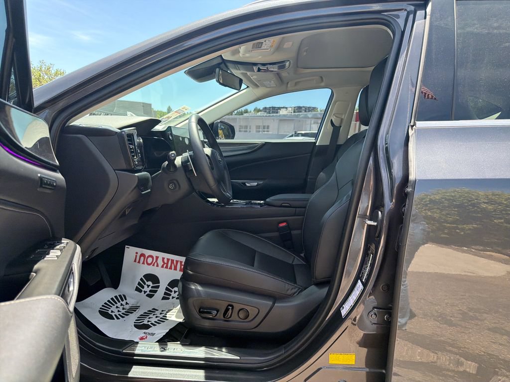 Used 2025 Lexus NX 350 AWD w/ Accessory Package (2T) image 10