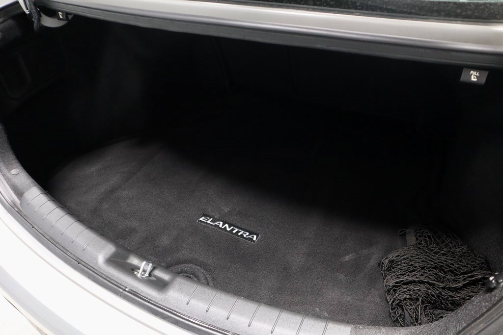 Used 2020 Hyundai Elantra Value Edition image 13