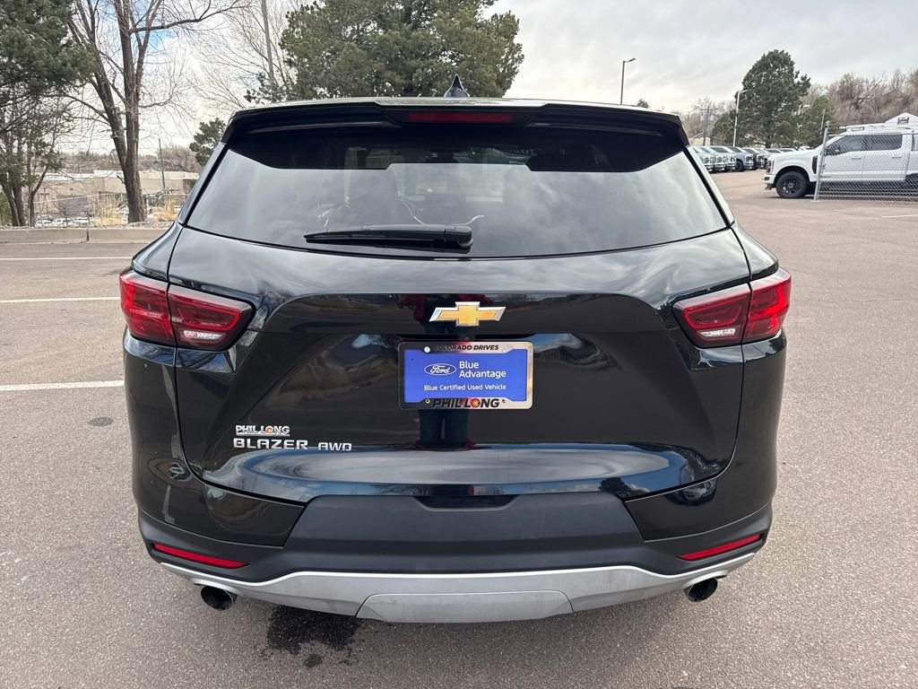 Used 2025 Chevrolet Blazer LT image 4