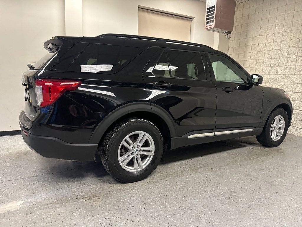 Certified 2023 Ford Explorer XLT w/ Equipment Group 202A image 23
