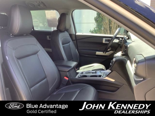 Certified 2023 Ford Explorer XLT w/ Equipment Group 202A AWD/4WD image 24