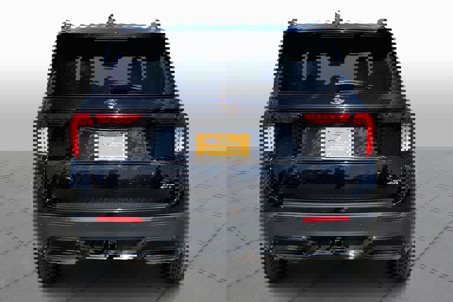 Certified 2025 Ford Explorer ST-Line w/ Premium Package image 2