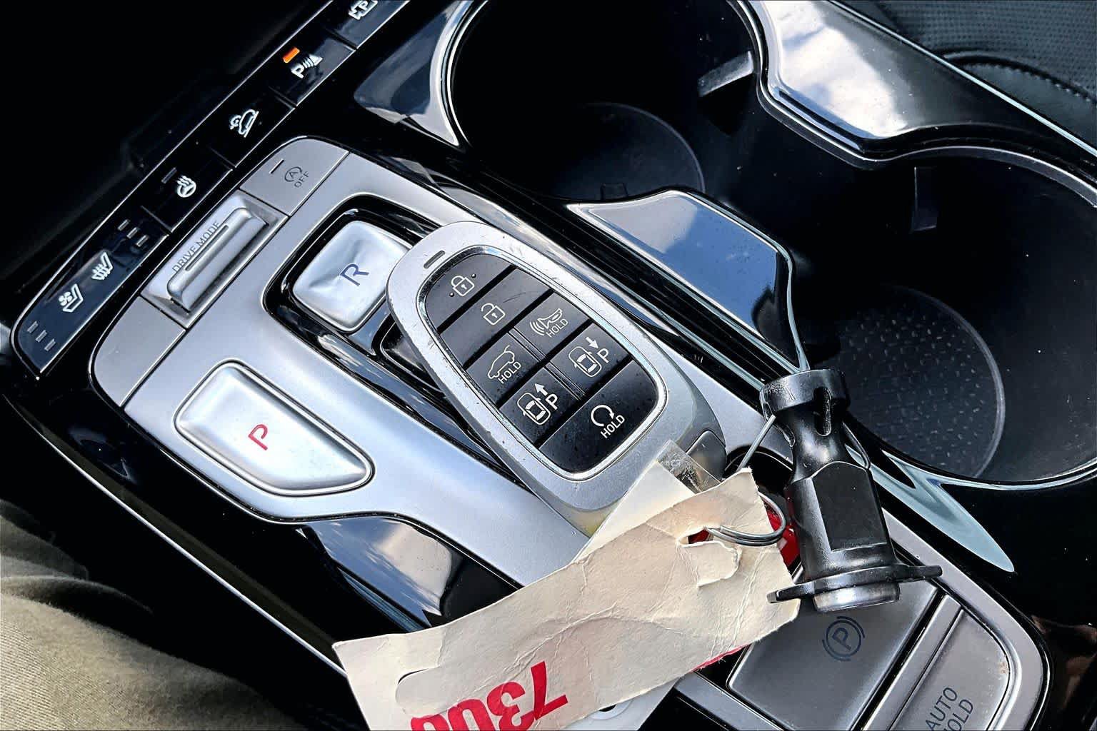 Used 2024 Hyundai Tucson Limited FWD image 14
