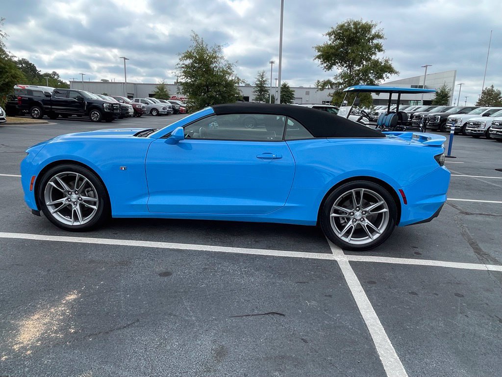 Used 2023 Chevrolet Camaro LT w/ RS Package RWD image 4