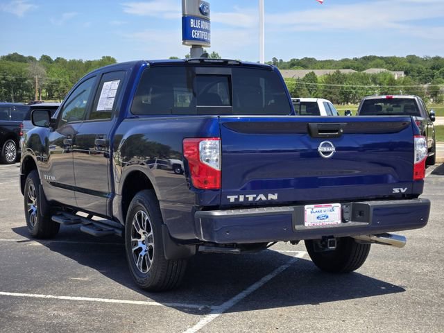 Used 2024 Nissan Titan SV w/ SV Convenience Package RWD image 5