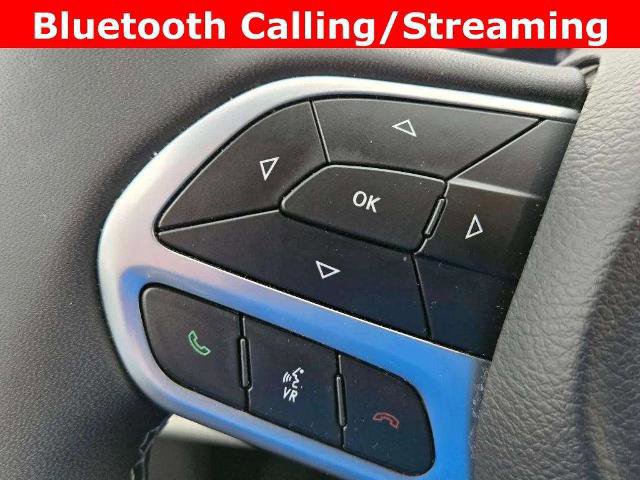 Used 2024 Chrysler Pacifica Limited image 18