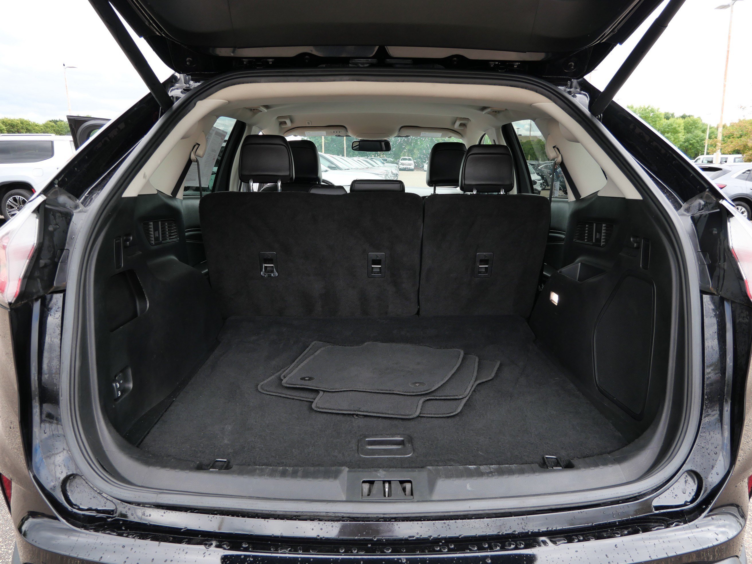 Certified 2024 Ford Edge Titanium AWD/4WD image 16