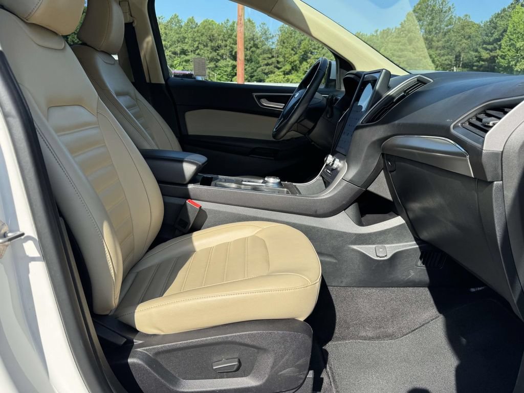 Certified 2022 Ford Edge SEL w/ Convenience Package AWD/4WD image 15