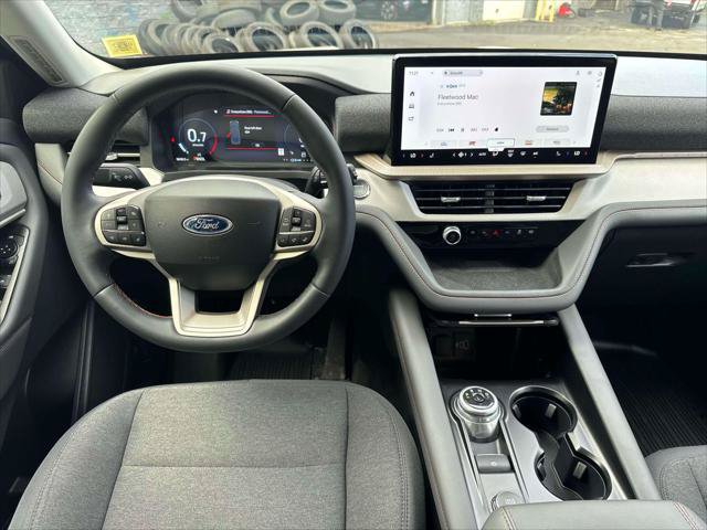 Certified 2025 Ford Explorer Active AWD/4WD image 19