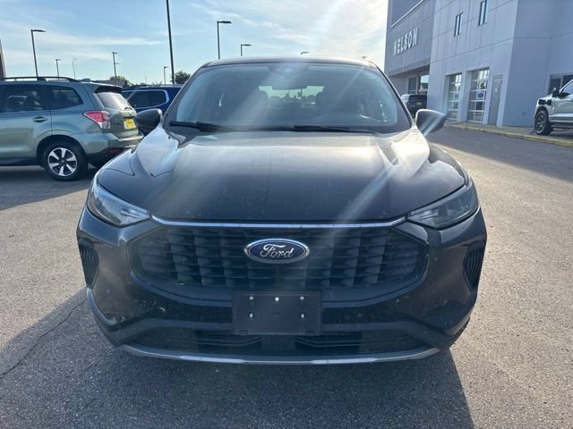Certified 2025 Ford Escape Active AWD/4WD image 2