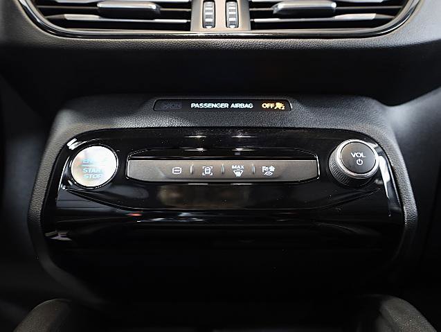 Certified 2025 Ford Escape ST-Line Elite w/ Tech Pack #1 image 15