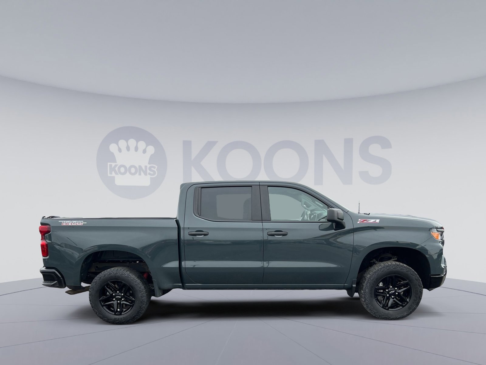 Used 2025 Chevrolet Silverado 1500 Custom Trail Boss image 2