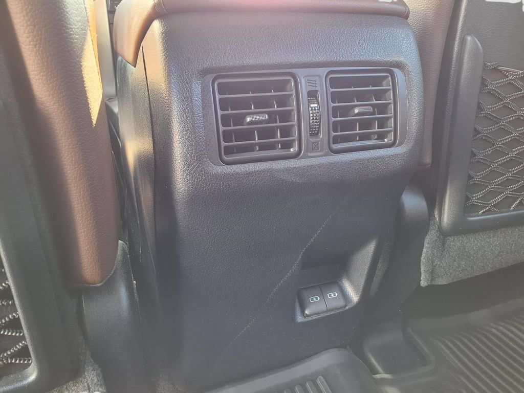 Used 2023 Toyota 4Runner Limited AWD/4WD image 27