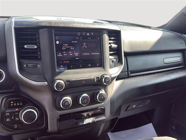 Used 2022 RAM 1500 Big Horn AWD/4WD image 17
