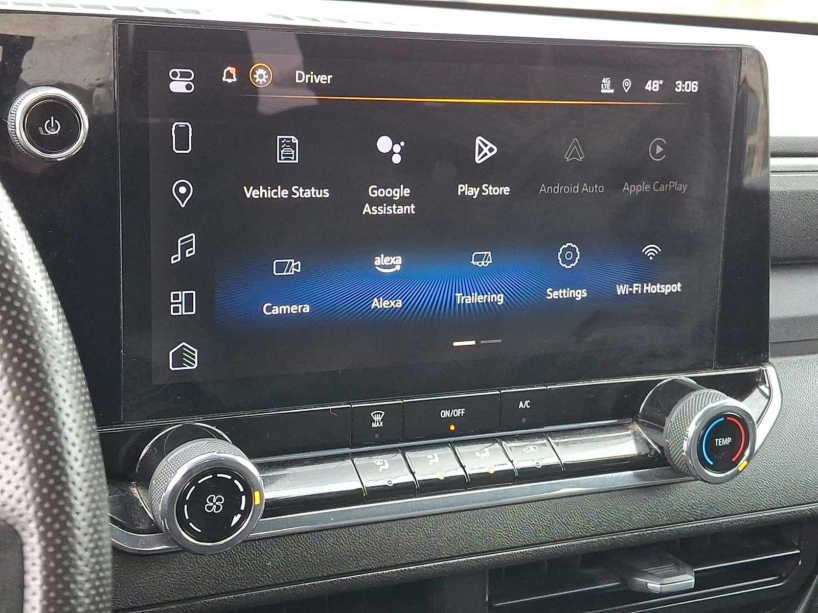 Used 2023 Chevrolet Colorado W/T image 16