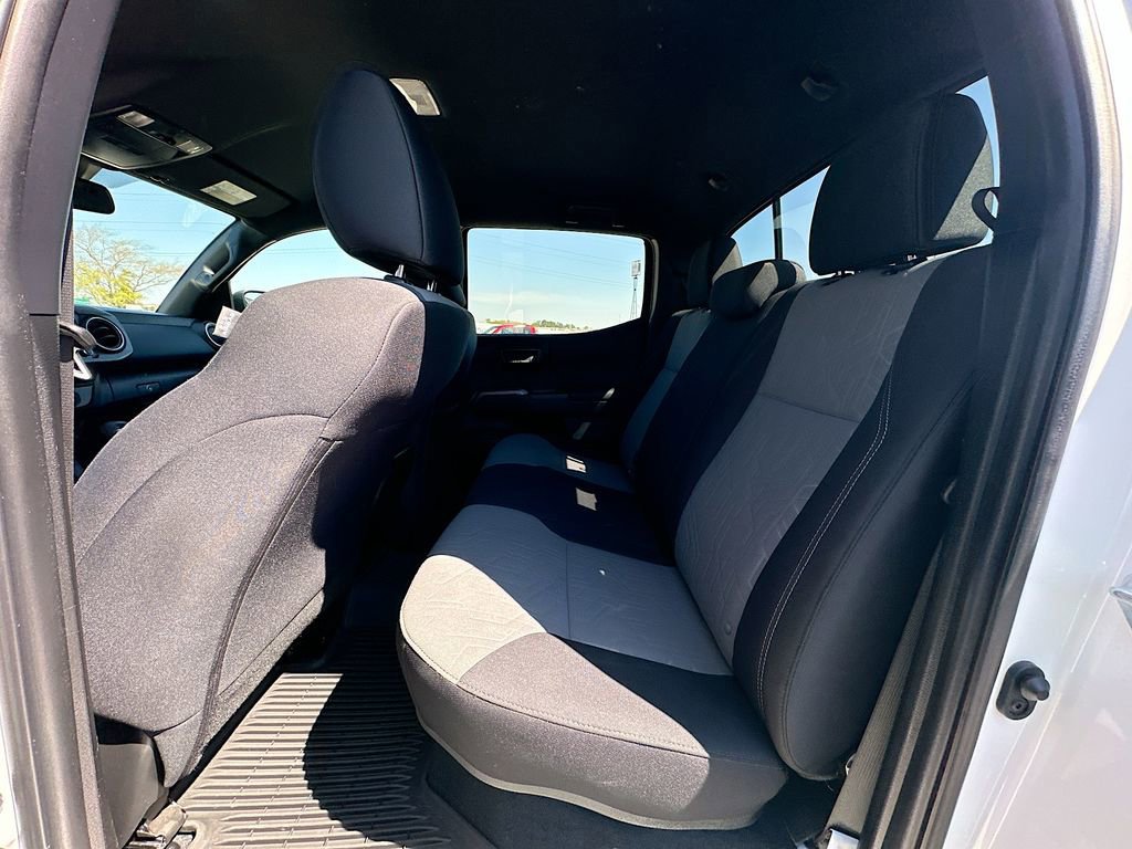 Used 2023 Toyota Tacoma TRD Sport image 17