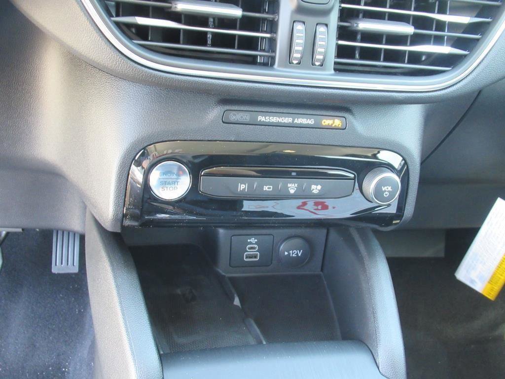 Certified 2024 Ford Escape PHEV w/ PHEV Premium Package image 30