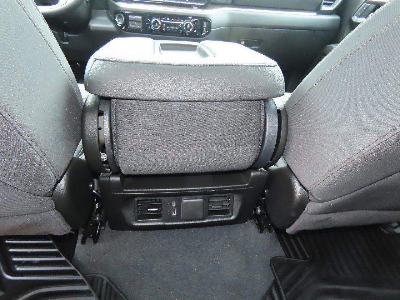 Used 2025 Chevrolet Silverado 1500 RST image 21