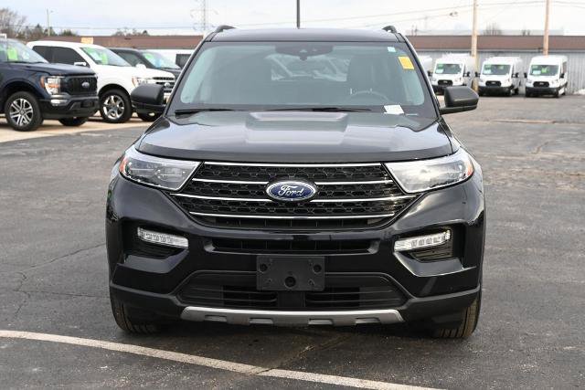 Certified 2023 Ford Explorer XLT w/ Equipment Group 202A image 10