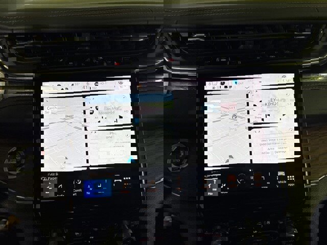 Used 2023 Jeep Grand Cherokee L Summit w/ Advanced Protech Group IV image 20