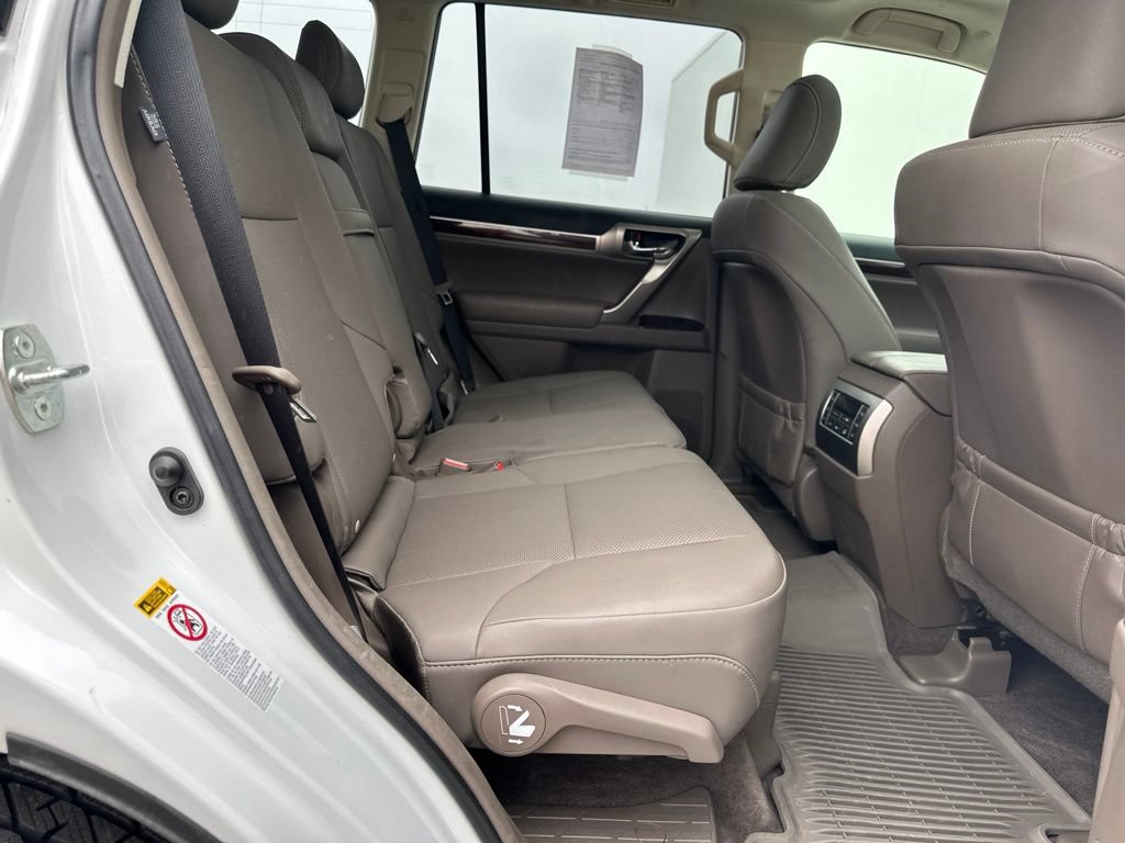 Used 2019 Lexus GX 460 Premium AWD/4WD image 30