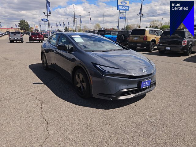 Used 2024 Toyota Prius LE AWD/4WD image 1