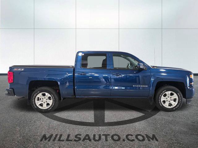 Used 2017 Chevrolet Silverado 1500 LT w/ All Star Edition AWD/4WD image 9