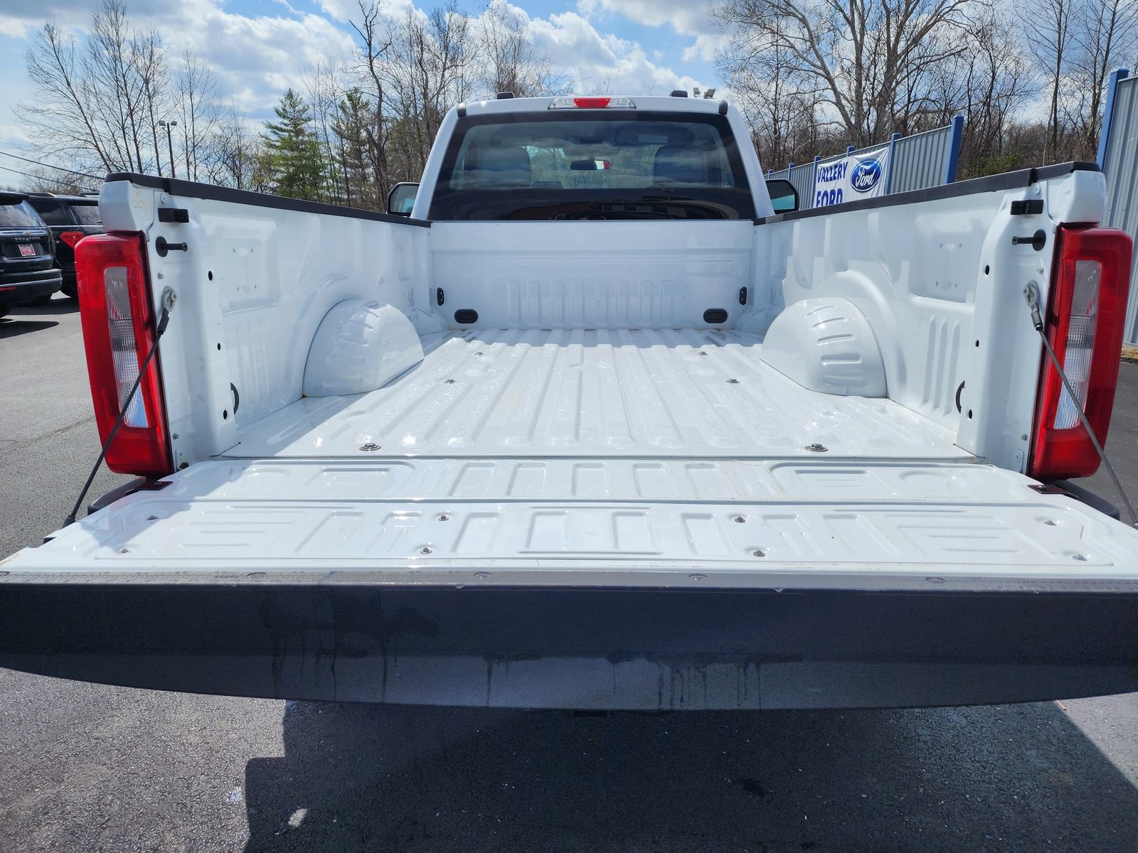 Certified 2025 Ford F250 XL w/ XL Off-Road Package AWD/4WD image 10