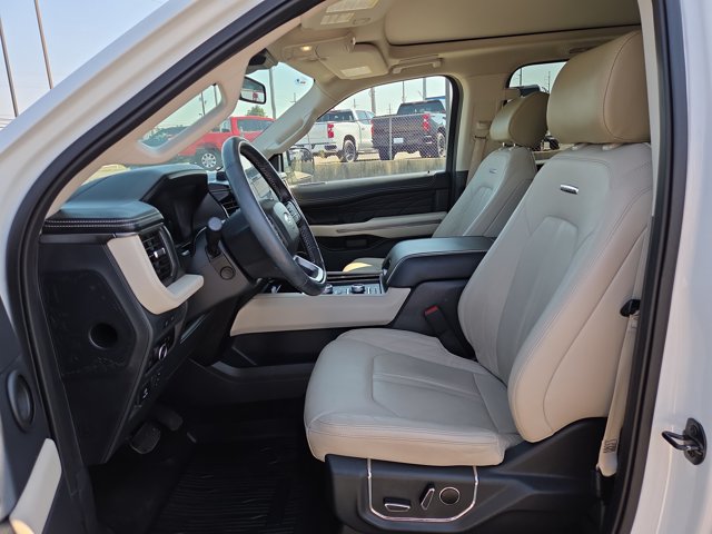 Certified 2023 Ford Expedition Max Platinum AWD/4WD image 10