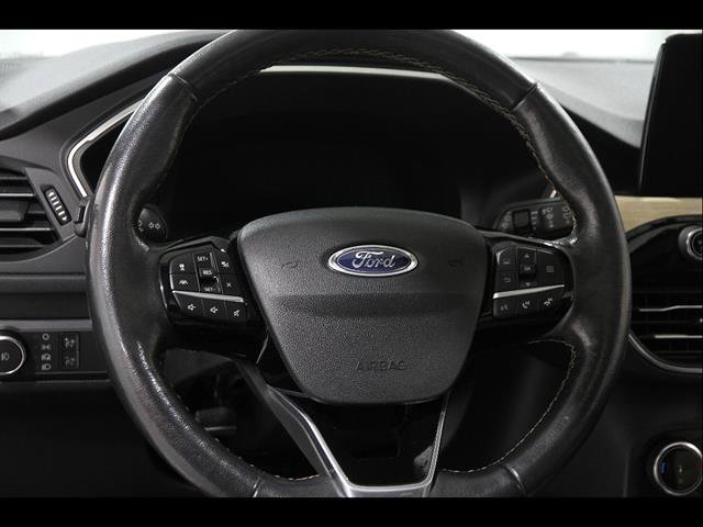 Certified 2022 Ford Escape Titanium w/ Titanium Elite Package AWD/4WD image 8