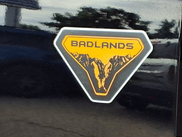 Certified 2025 Ford Bronco Badlands AWD/4WD image 28