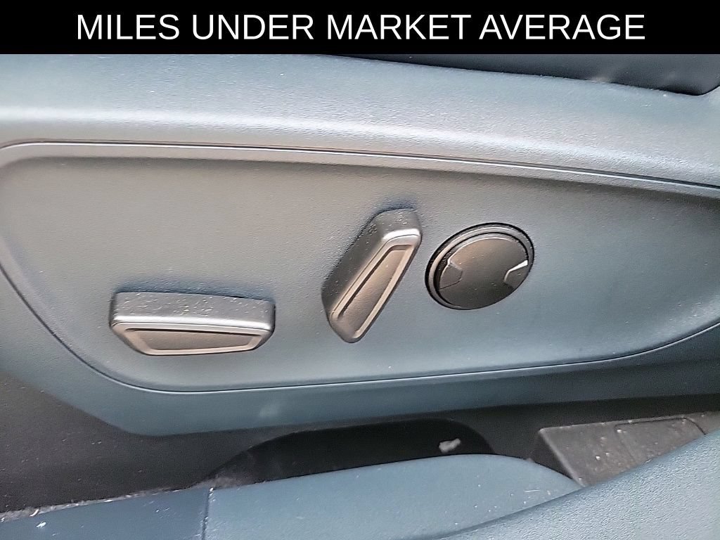 Certified 2024 Ford Maverick Lariat AWD/4WD image 17